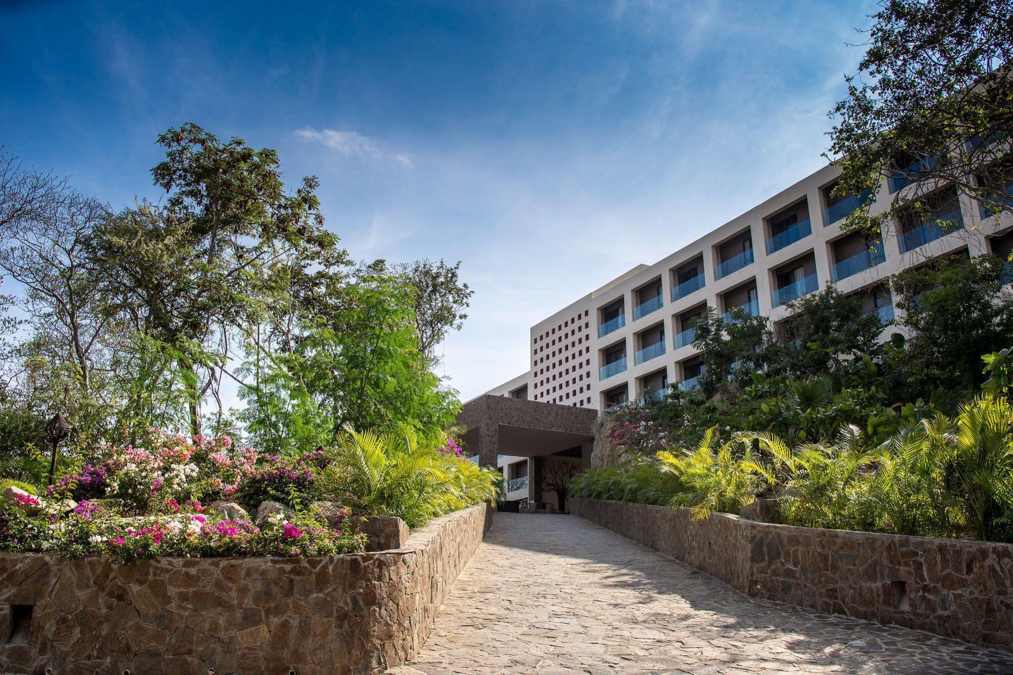 Tangolunda Isla Natura Beach Huatulco מראה חיצוני תמונה